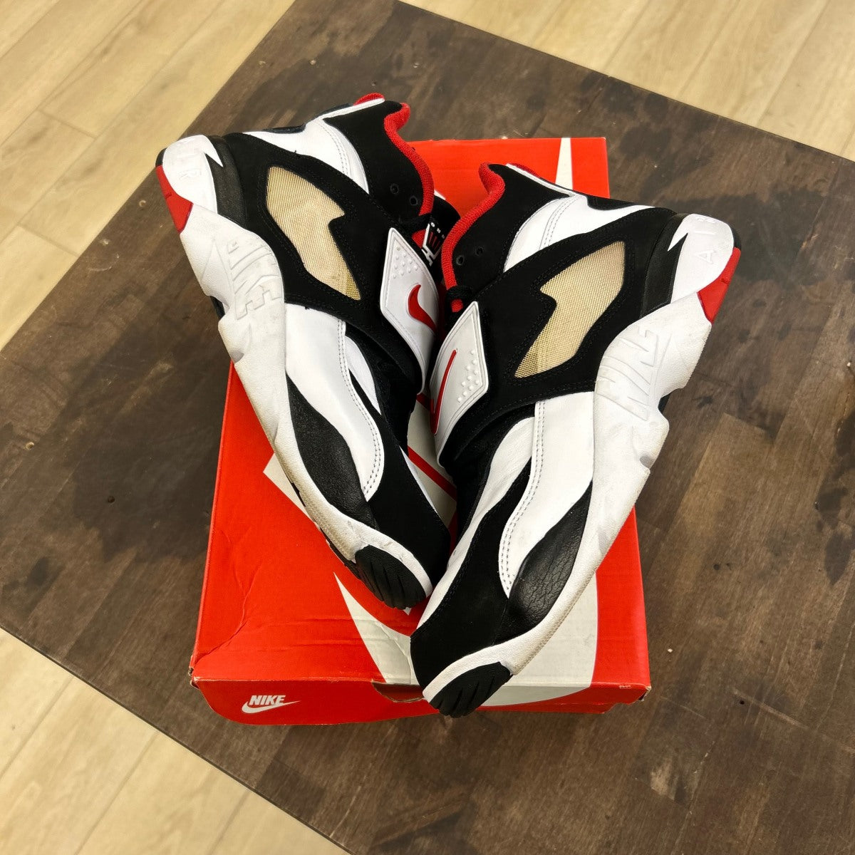 Nike Air Diamond Turf 49ers (2025) - Image 1