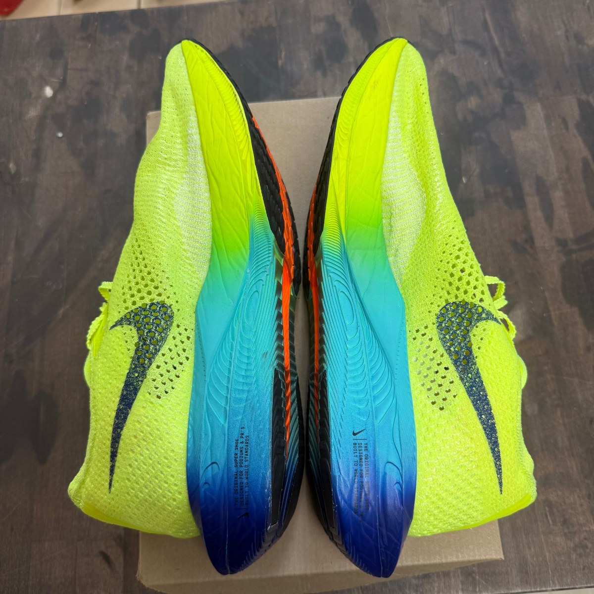 Nike ZoomX Vaporfly 3 Fast Pack Size 13 (Pre-Owned) - Image 4
