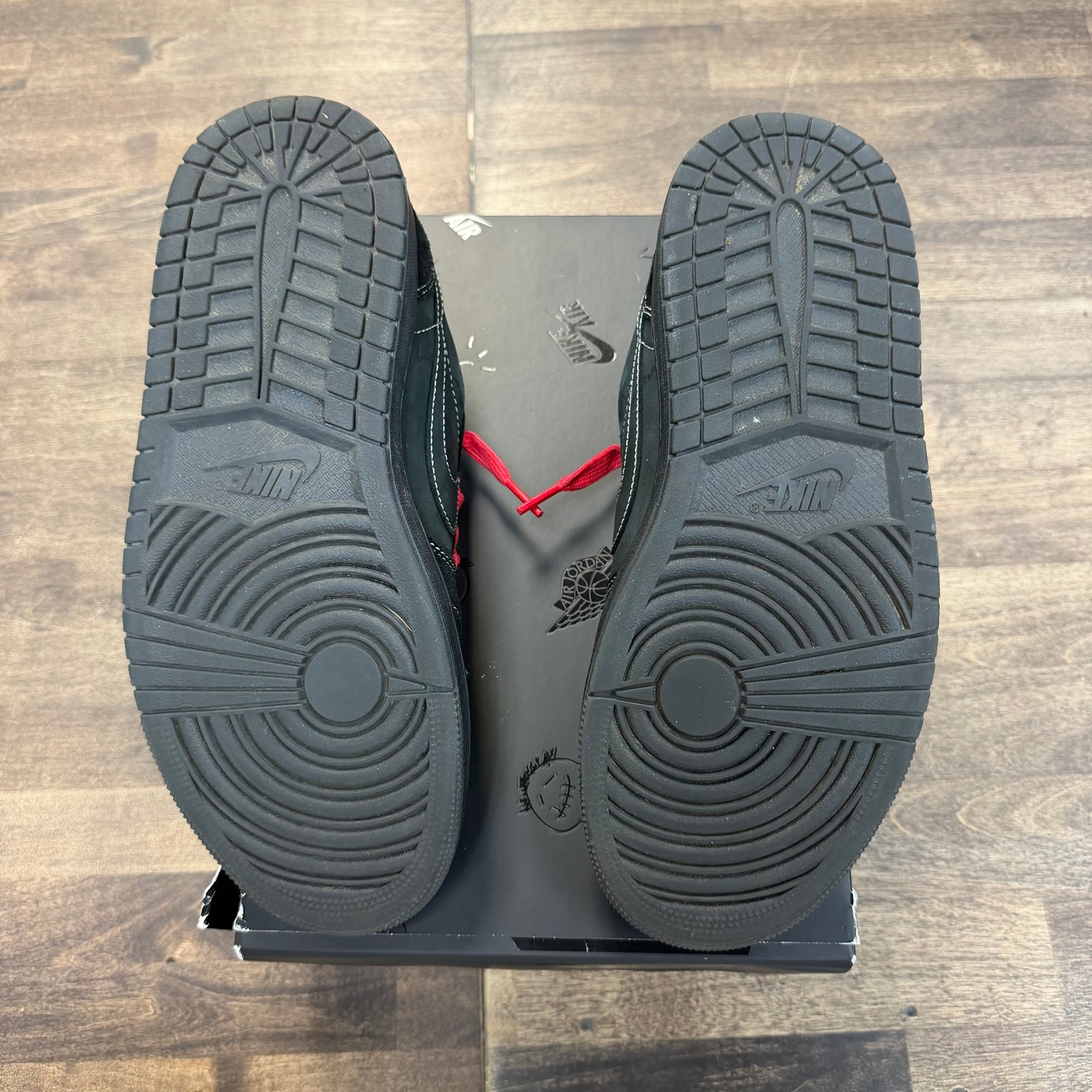 Phantom Travis Scott Jordan 1 Low OG SP (USED)