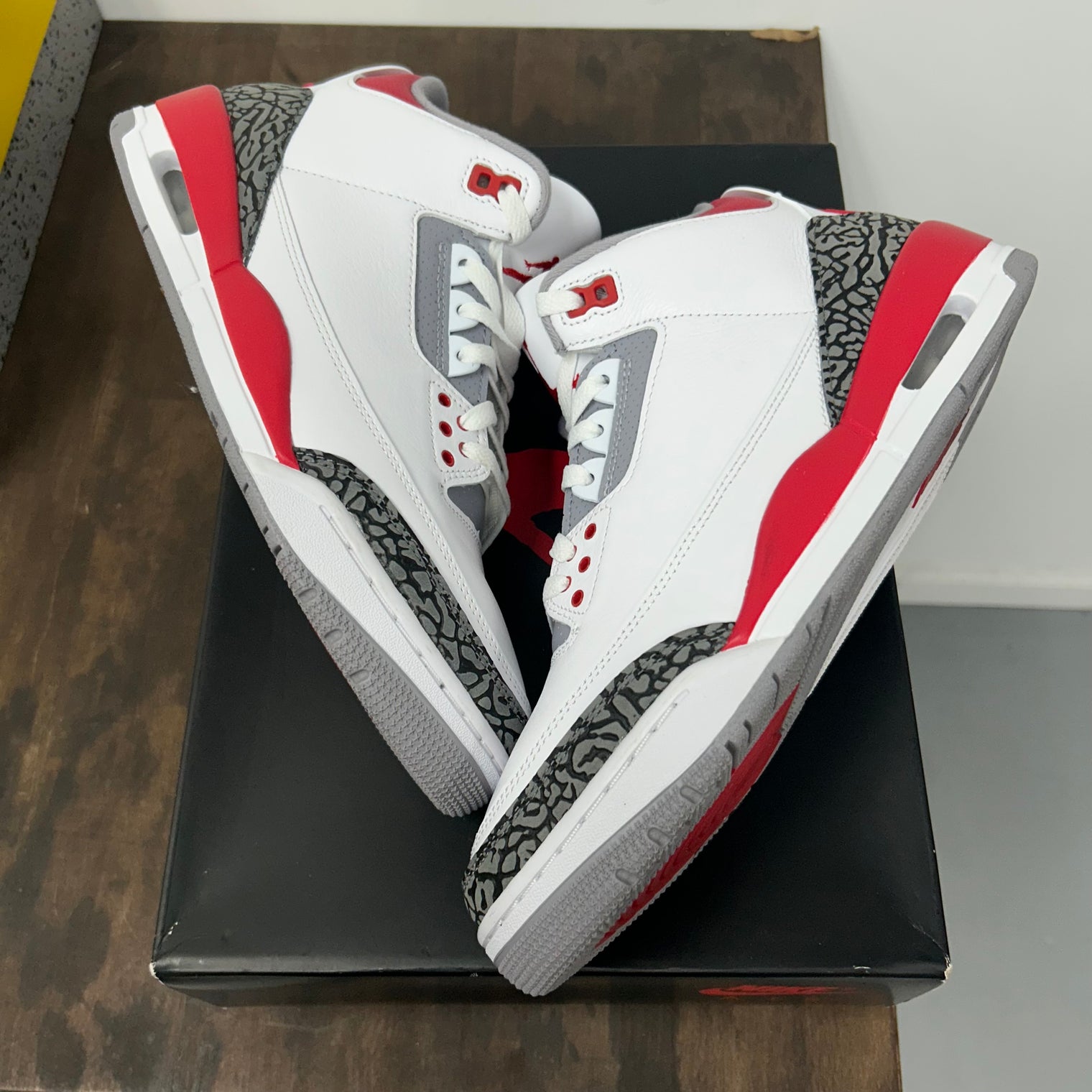 Fire Red Jordan 3 (USED)