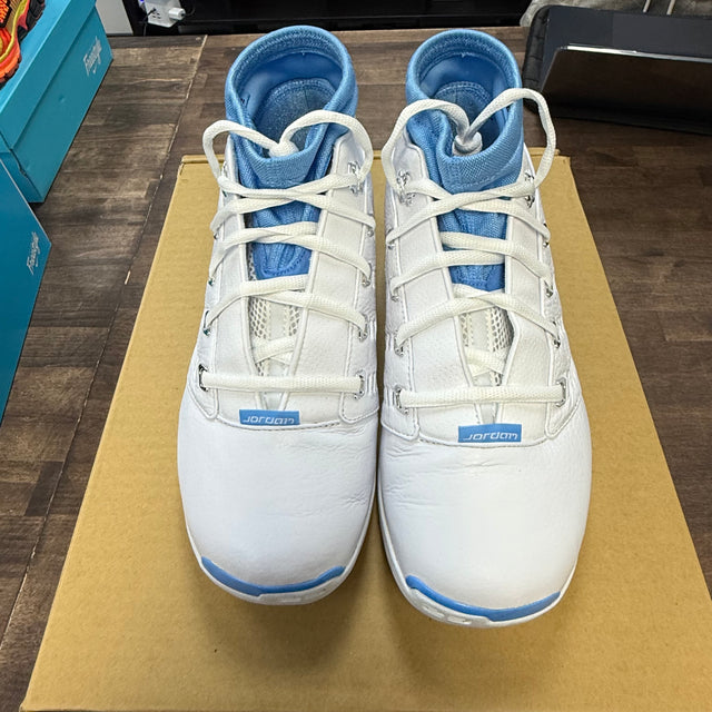 University Blue Jordan 17 Retro Low SP (USED)