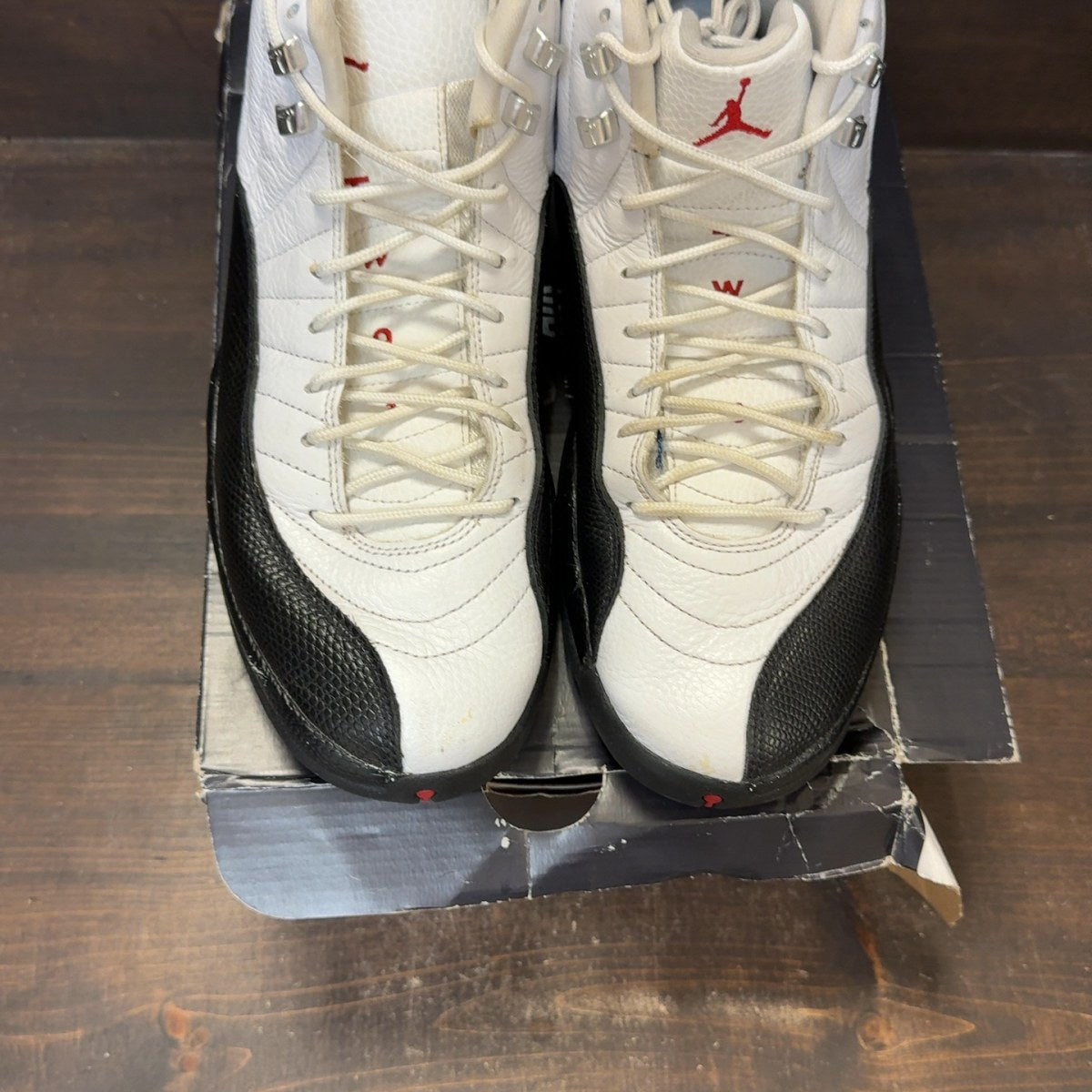 Jordan 12 Retro Taxi Flip Size 11 (Pre-Owned) - Image 3