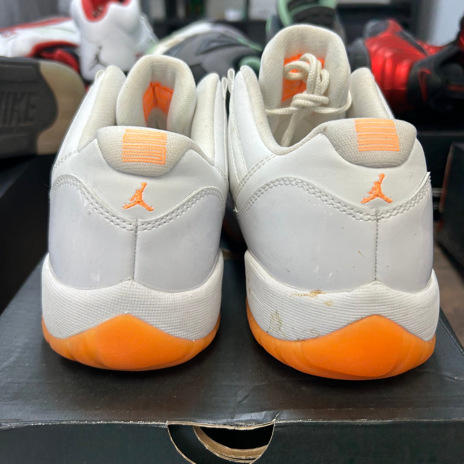 Citrus Jordan 11 Retro Low (2015) (USED, Replacement Box)