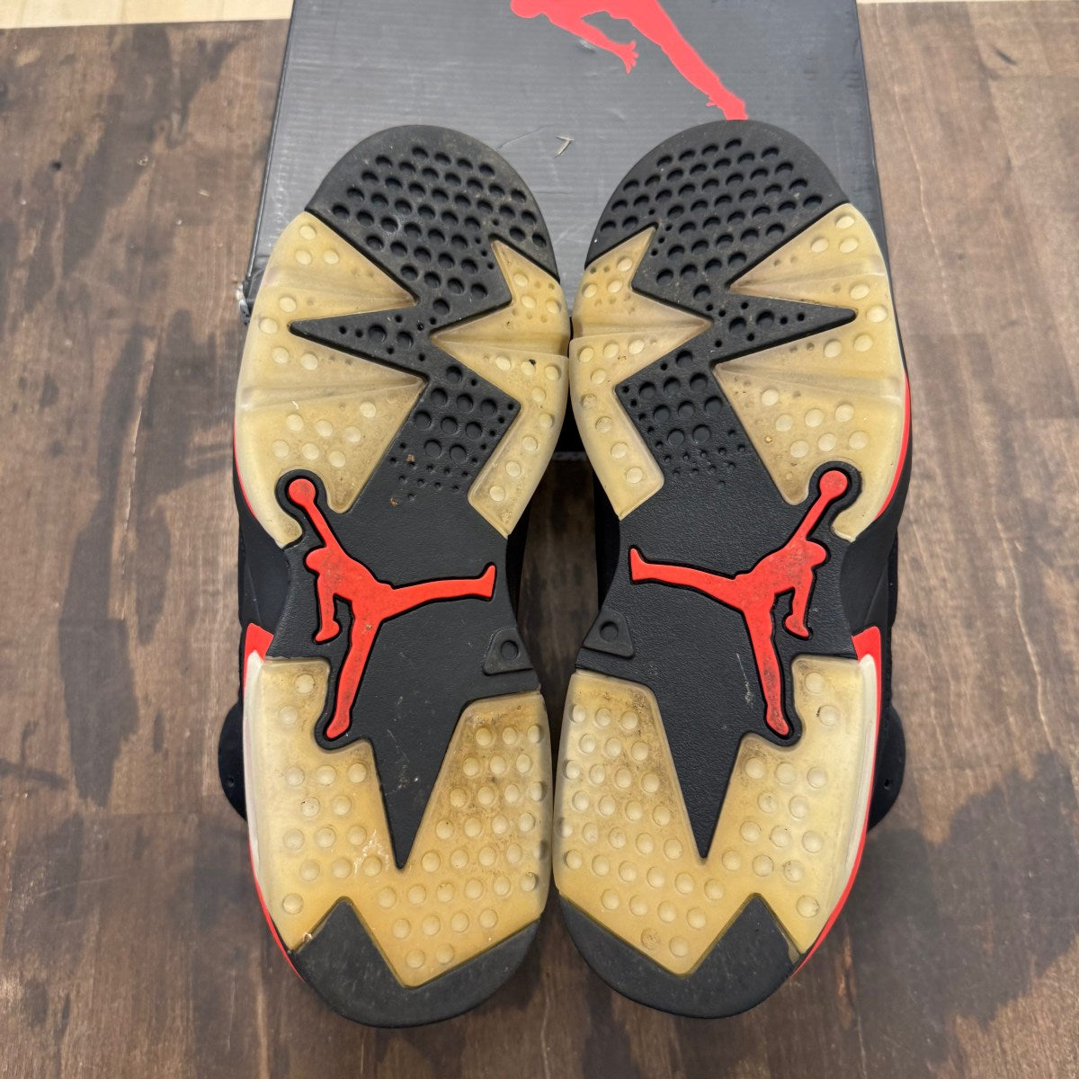 Jordan 6 Retro Black Infrared (2019) - Image 5
