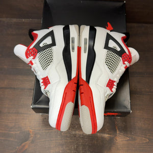 Jordan 4 Retro Fire Red (2020) Size 9.5 (Pre-Owned) - aux