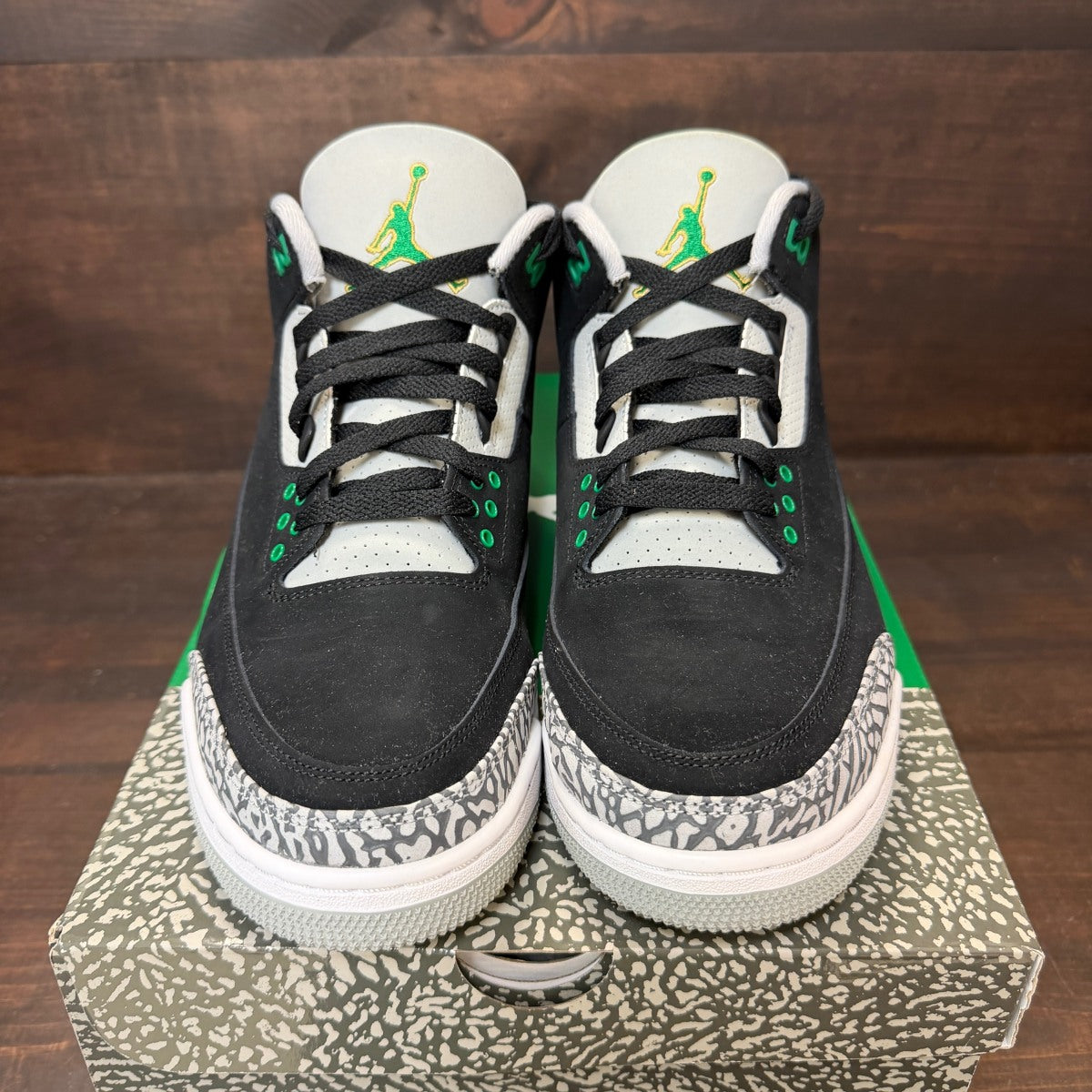 Jordan 3 Retro Pine Green - Image 3
