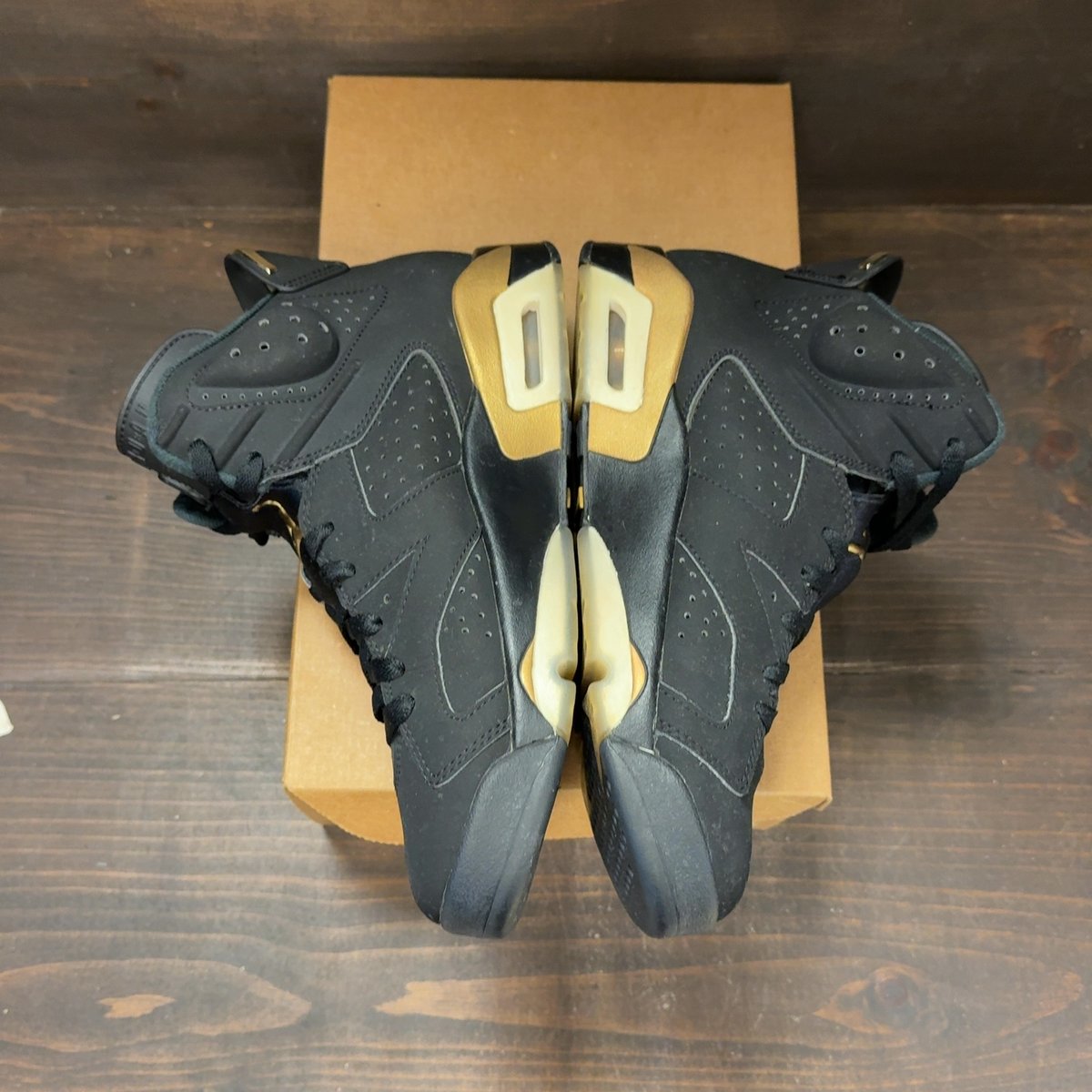 Jordan 6 Retro DMP (2020) Size 9 (Pre-Owned) - aux