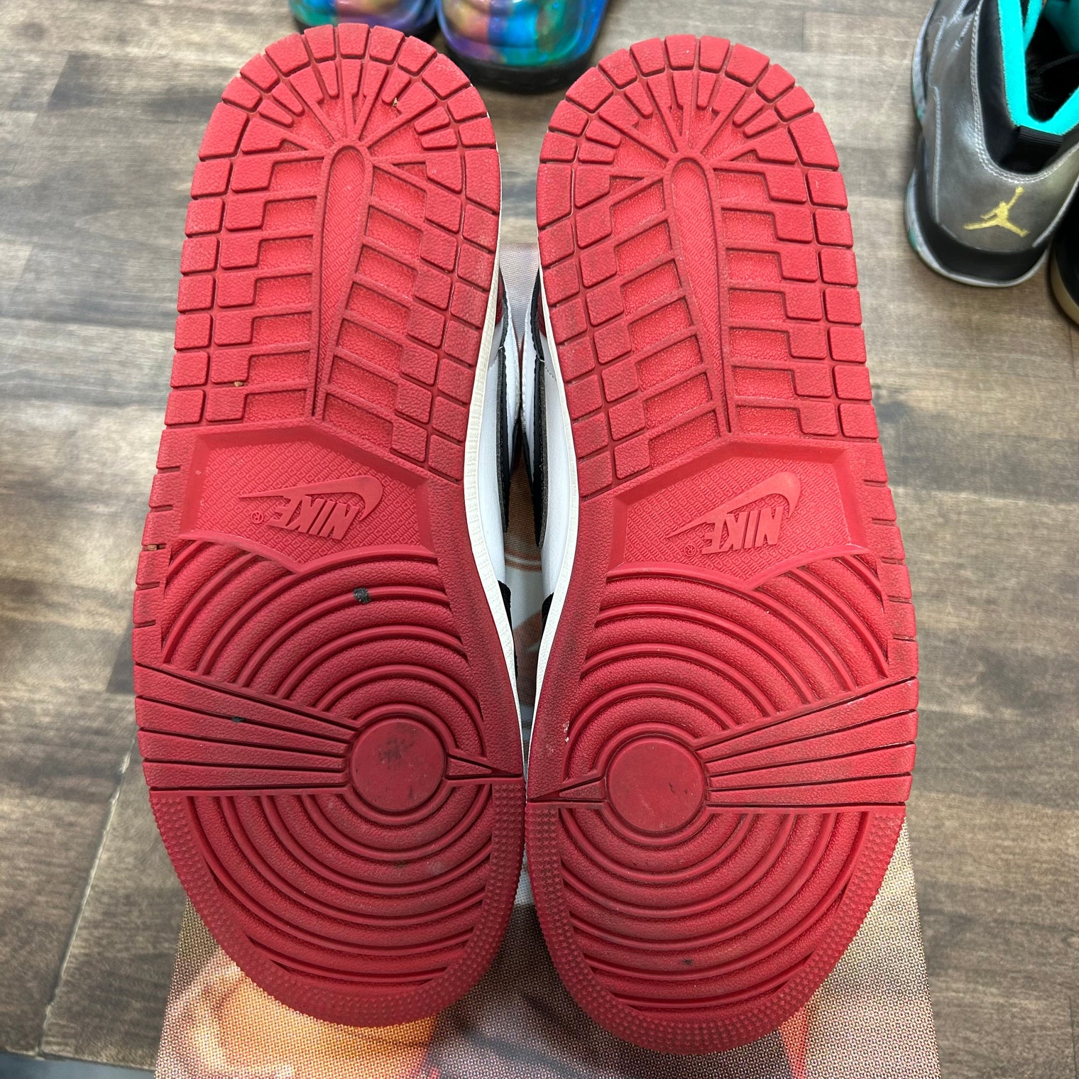 Black Toe Jordan 1 High (Used)