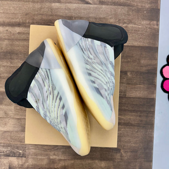 BSKTBL adidas Yeezy Quantum QNTM (USED)