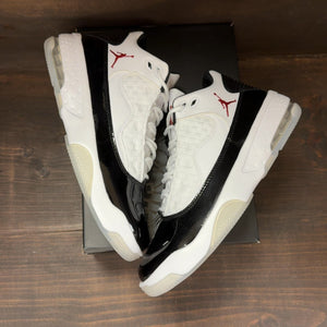 Jordan Max Aura 2 White Black Gym Red Size 9 (Pre-Owned) - Image 2