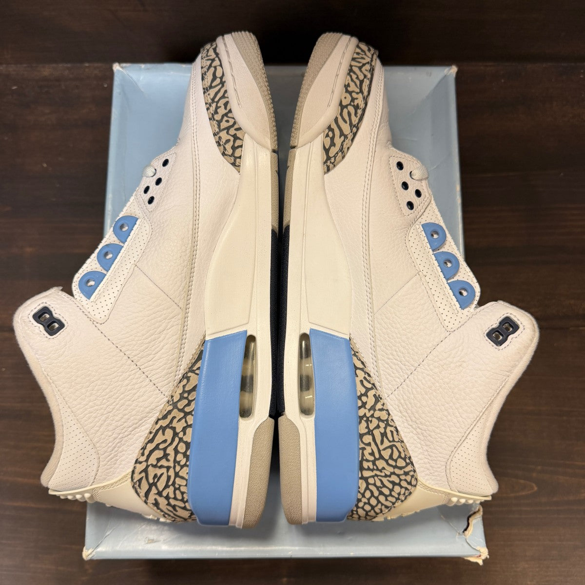Jordan 3 Retro UNC (2020) - Image 5