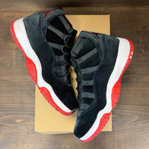Jordan 11 Retro Bred Velvet (Women's) Size 10.5W (Pre-Owned) - Image 2