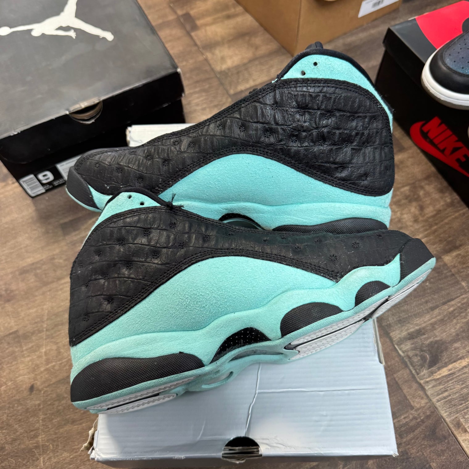 Black Island Green Jordan 13 Retro (USED)