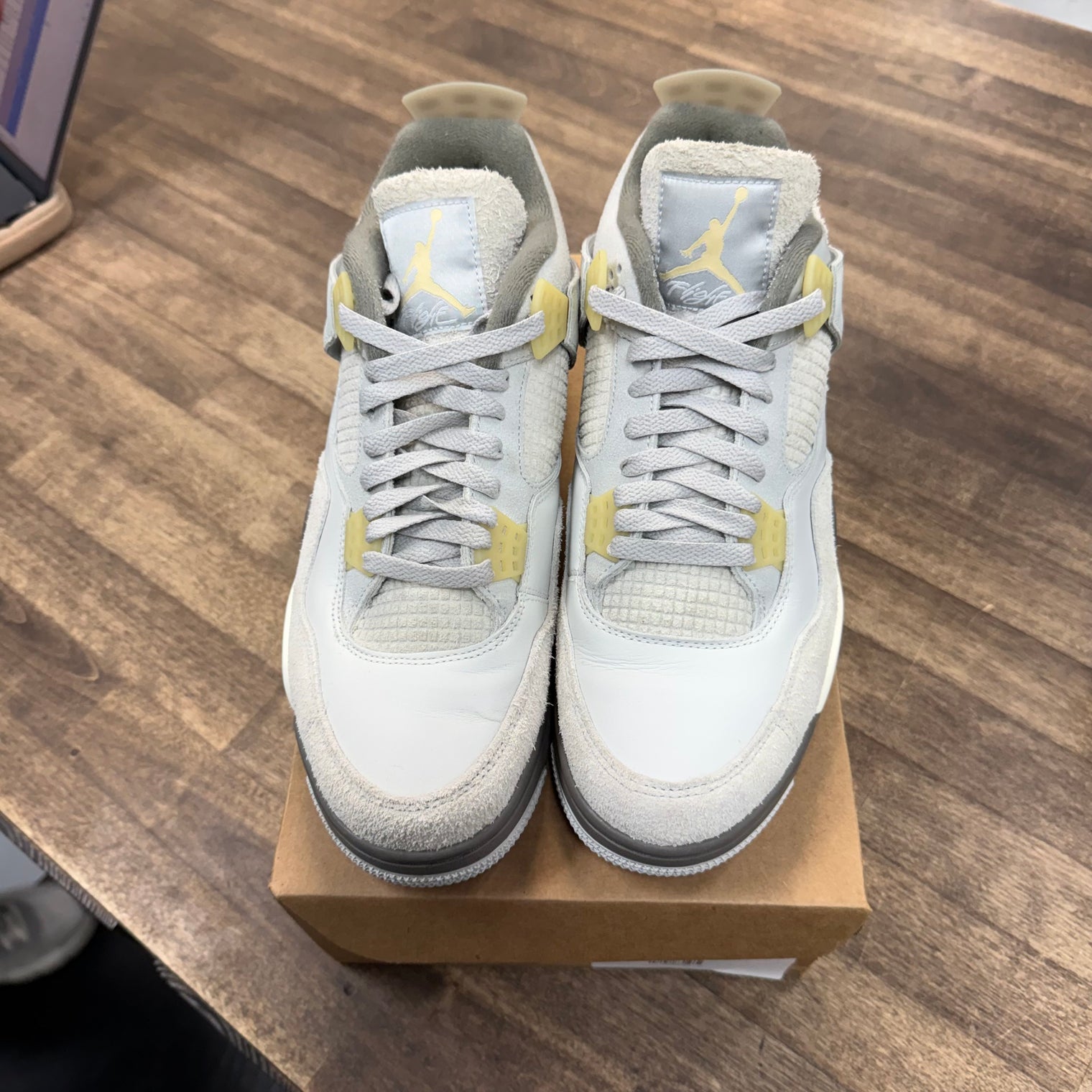 Photon Dust Craft Jordan 4 Retro (USED, No Box)