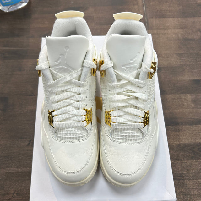 (W) Metallic Gold Jordan 4 (USED)