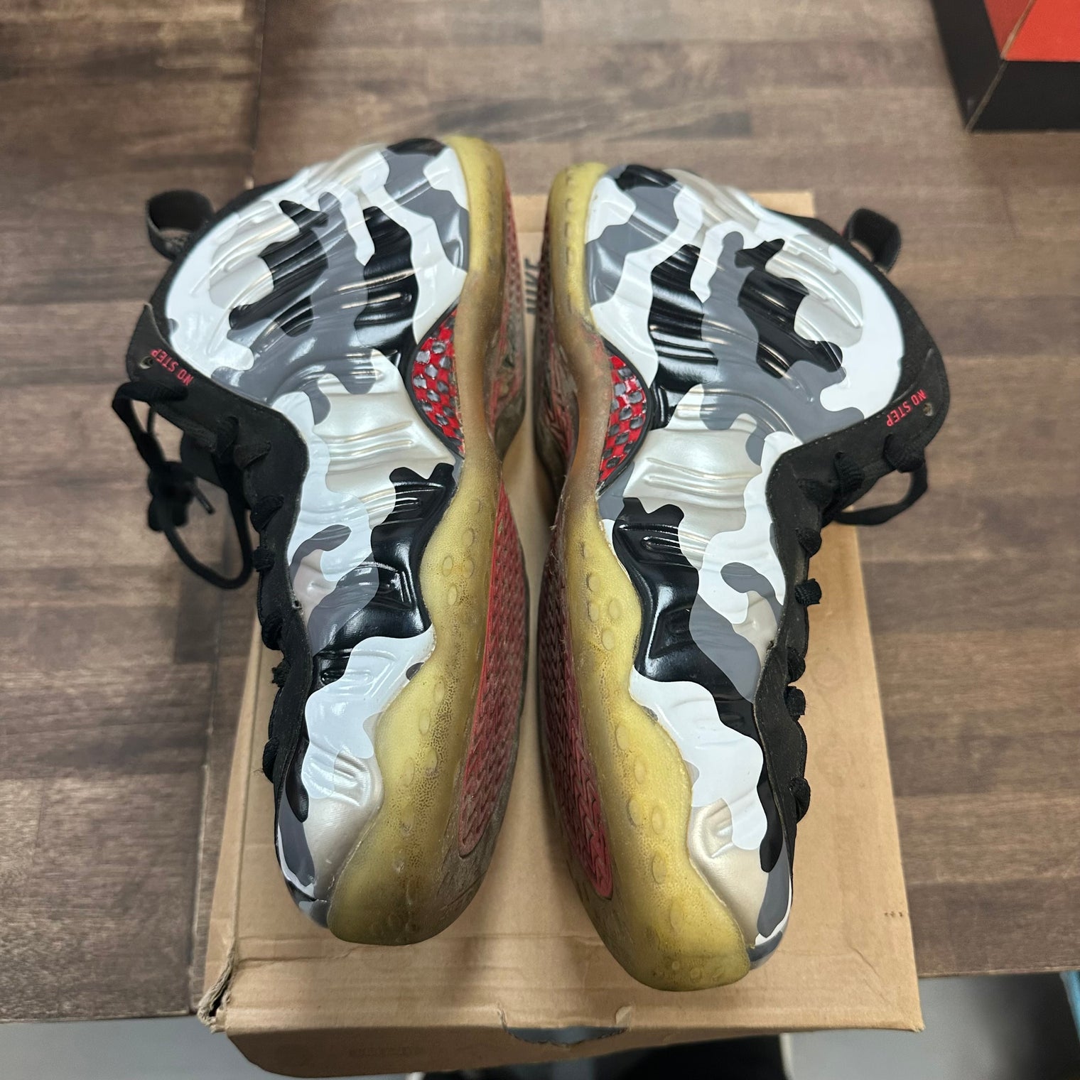Fighter Jet Air Foamposite One (USED)
