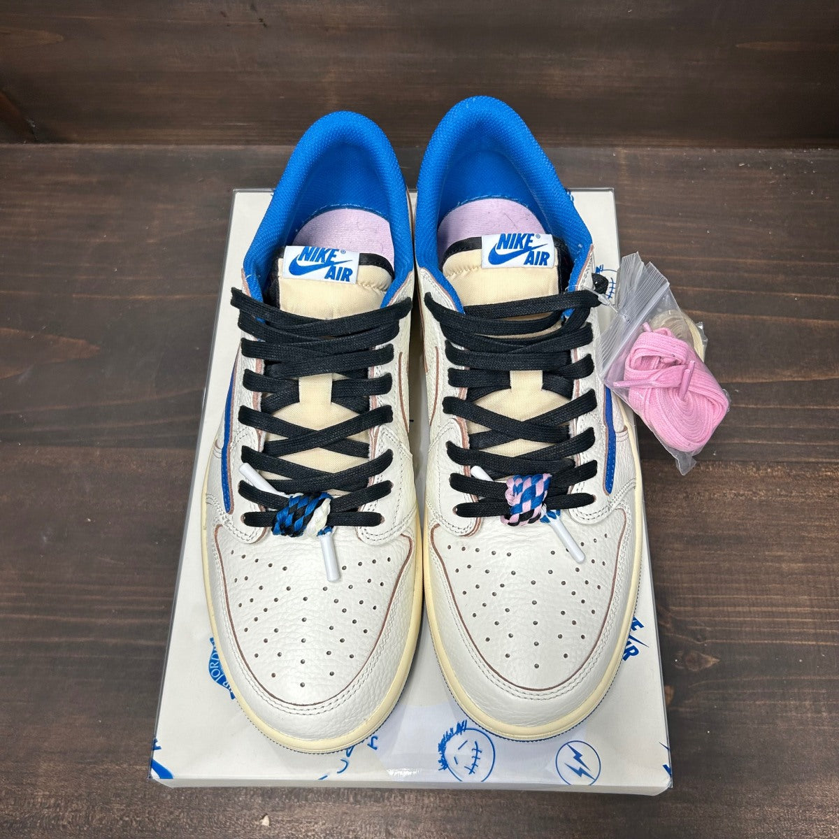 Jordan 1 Retro Low OG SP Fragment x Travis Scott Sail Military Blue - Image 3