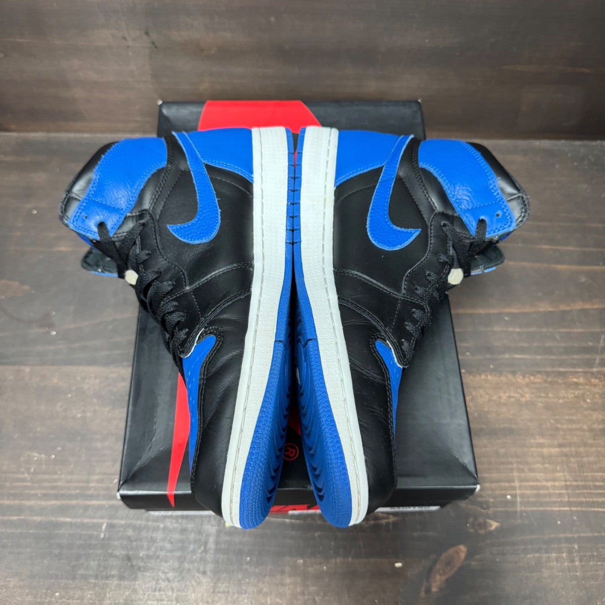 Jordan 1 Retro Royal (2017) - Image 4
