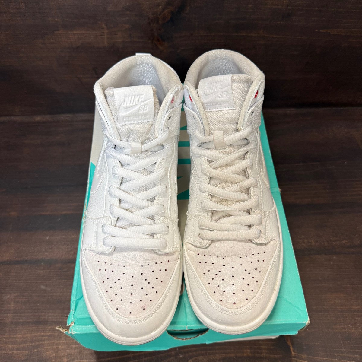 Nike SB Dunk High Kevin Bradley Size 9.5 (Pre-Owned) - Image 2