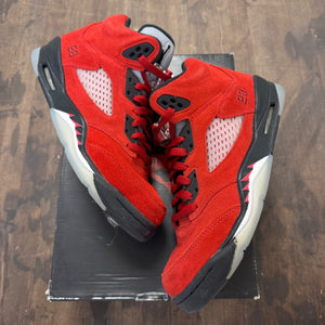 Jordan 5 Retro Raging Bull Red (2021) (GS) - Image 1