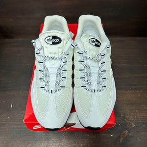 Nike Air Max 95 White Black Size 13 (Pre-Owned) - side