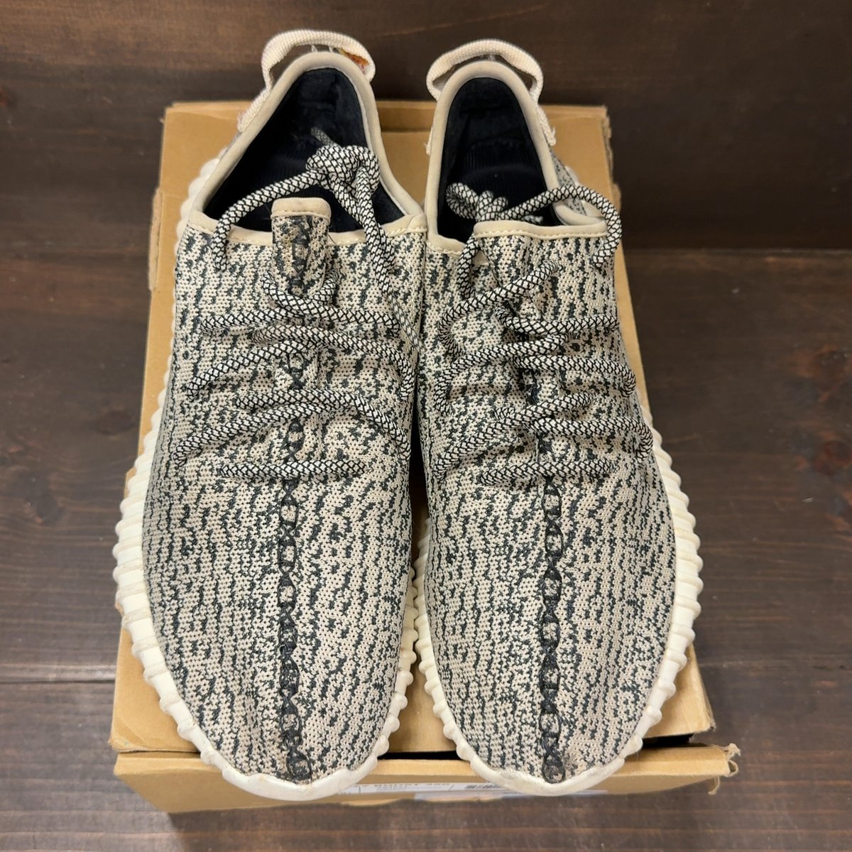 adidas Yeezy Boost 350 Turtledove (2022) Size 11 (Pre-Owned) - tag