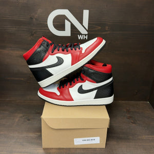 Jordan 1 Retro High Satin Snake Chicago (Women's) Size 12W (Pre-Owned) - Image 1