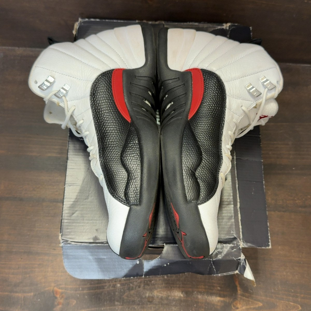 Jordan 12 Retro Taxi Flip Size 11 (Pre-Owned) - Image 4