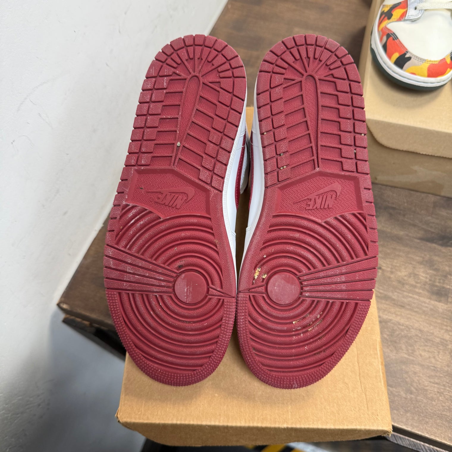 Reverse Chicago Jordan 1 Mid (W) (USED, No Box)