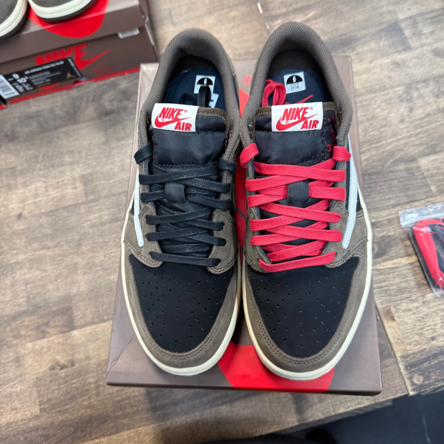 Travis Scott Mocha Jordan 1 Retro Low OG SP (Lightly Worn)
