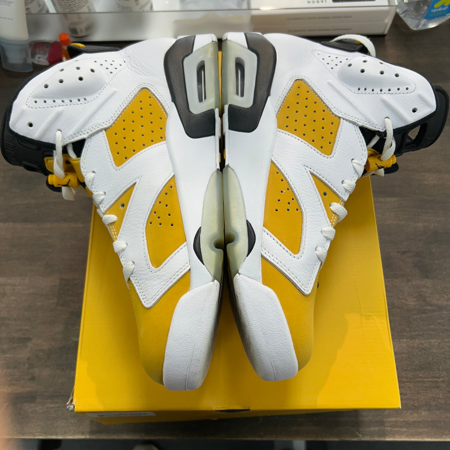 Yellow Ochre Jordan 6 Retro (USED)