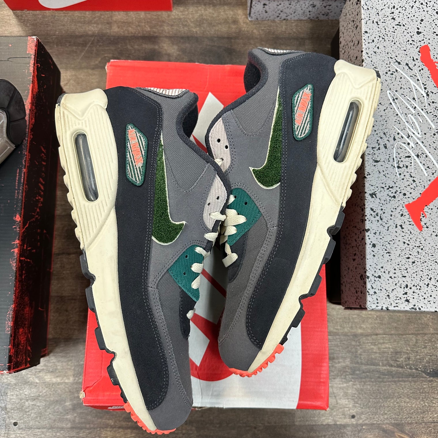 Oil Grey Rainforest Nike Air Max 90 (USED)