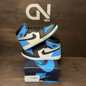 Jordan 1 Retro High OG UNC Toe Size 8 (Pre-Owned) - front