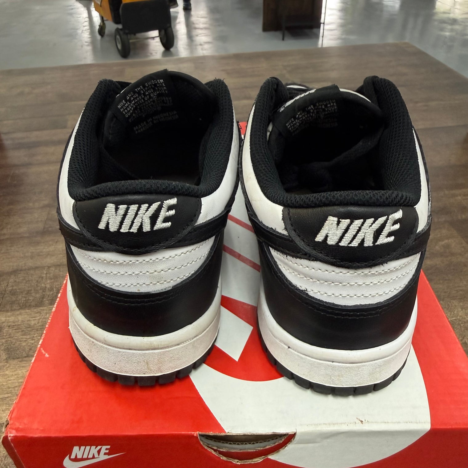 White Black Panda Dunk Low (GS) (USED)