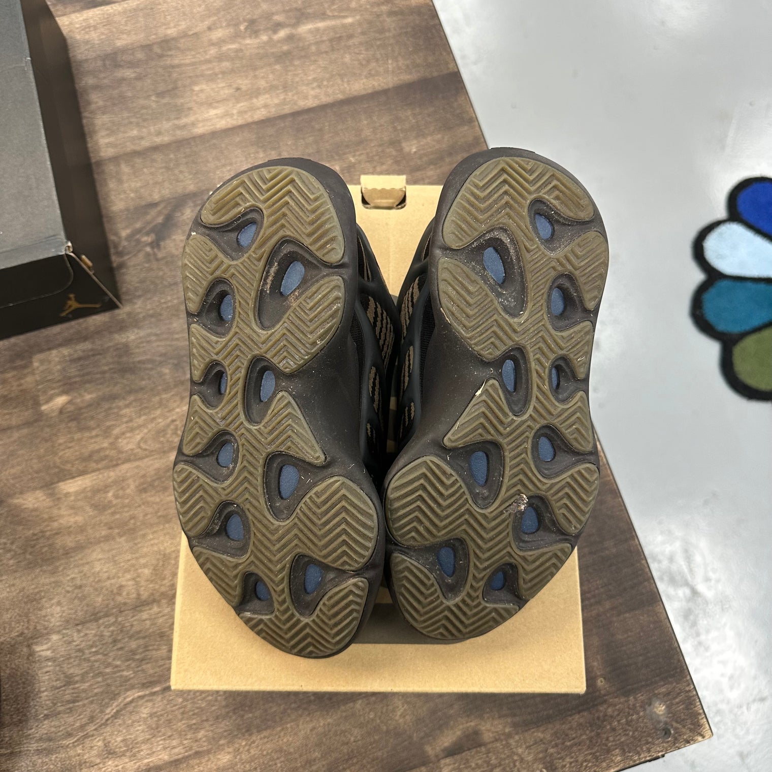 adidas Yeezy 700 V3 Clay Brown (US 4.5) (USED)