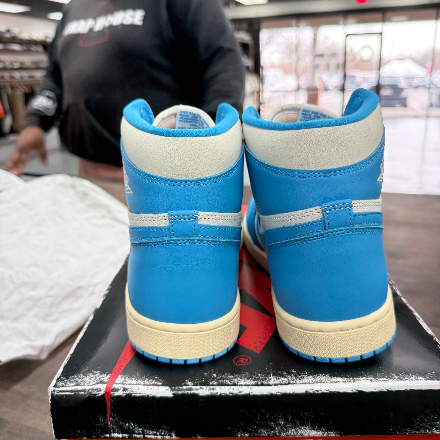UNC Reimagined Jordan 1 High (USED)
