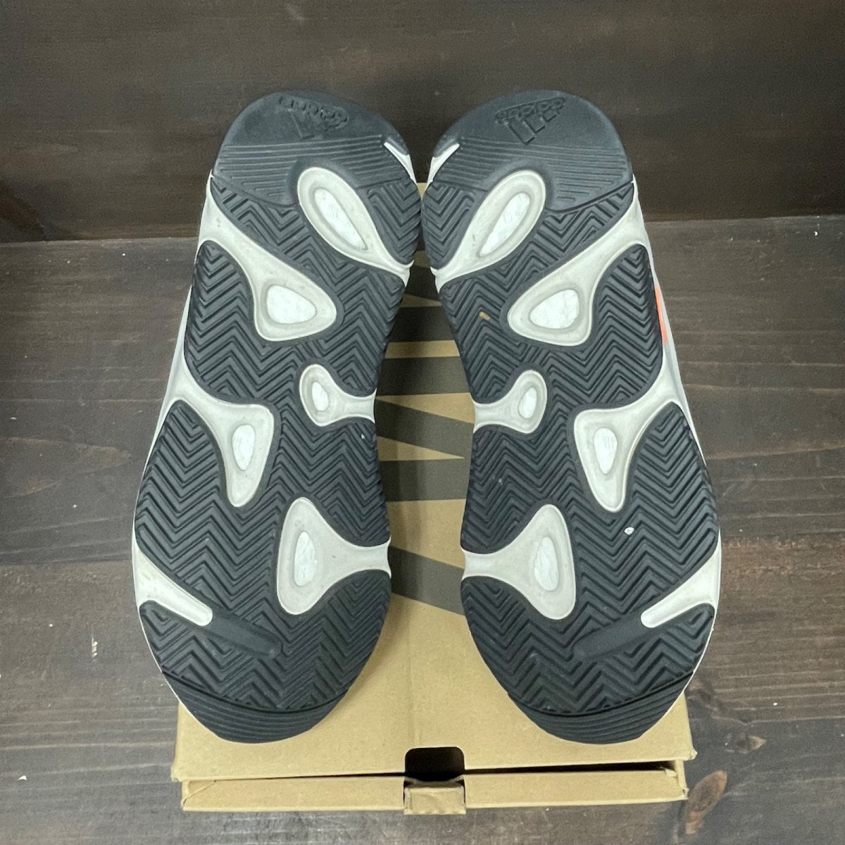 adidas Yeezy Boost 700 Wave Runner - Image 4