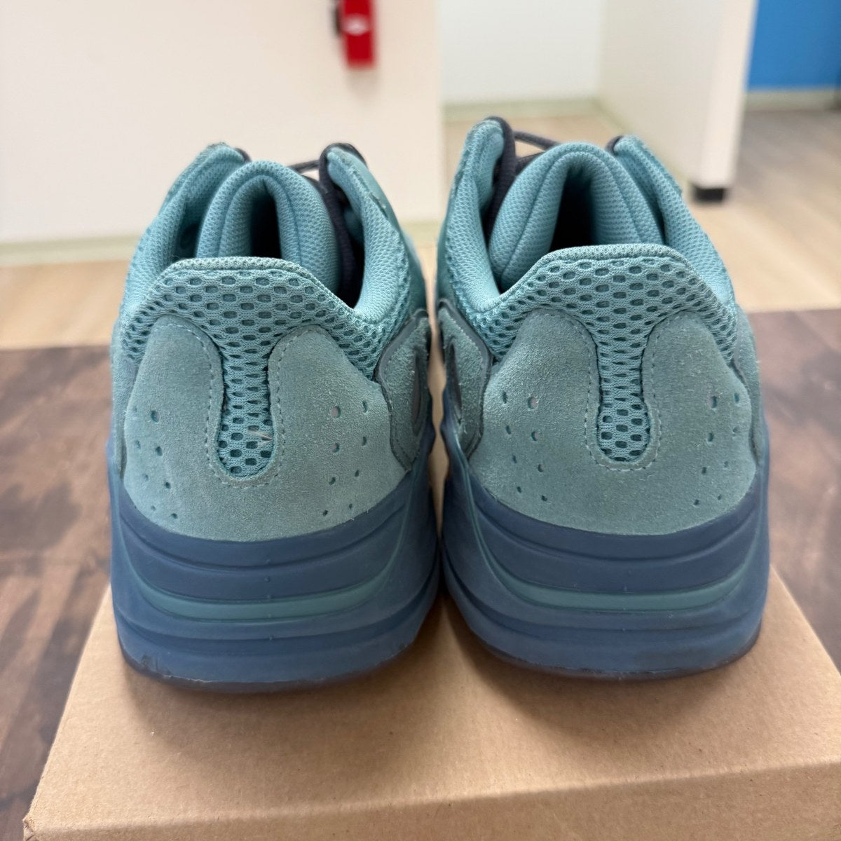 adidas Yeezy Boost 700 Faded Azure Size 13 (Pre-Owned) - Image 3