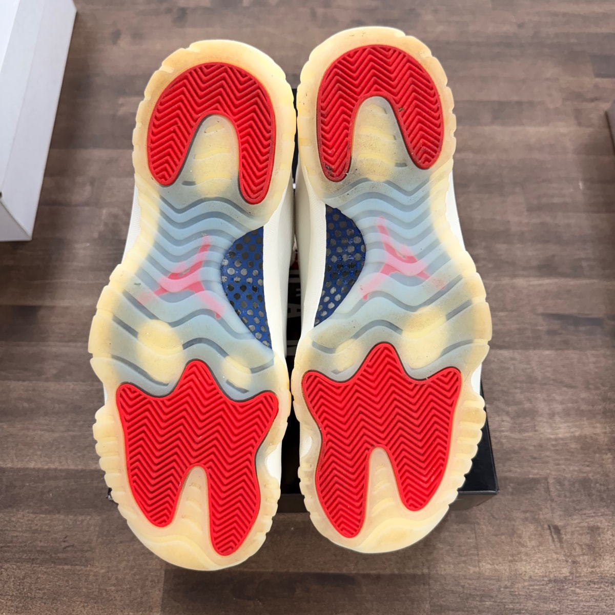 Jordan 11 Retro 285 - Image 5