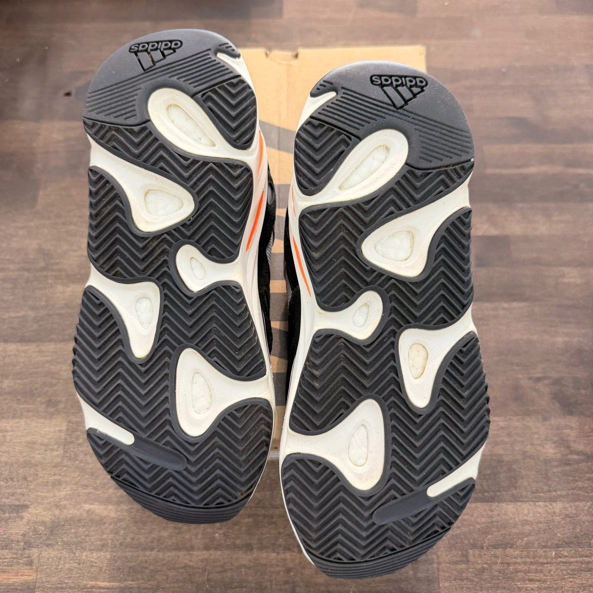 adidas Yeezy Boost 700 Wave Runner - Image 5