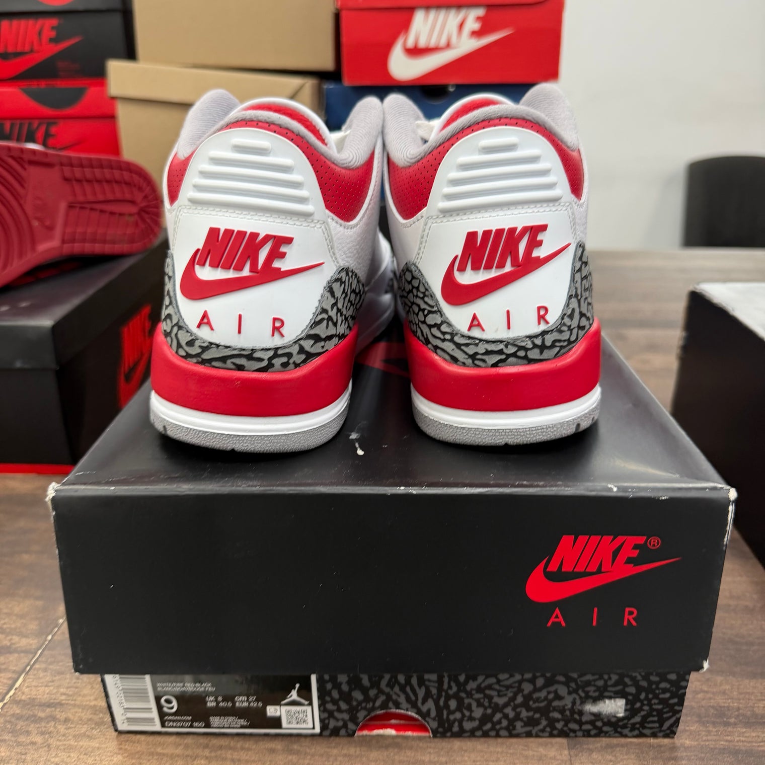 Fire Red Jordan 3 Retro (USED)