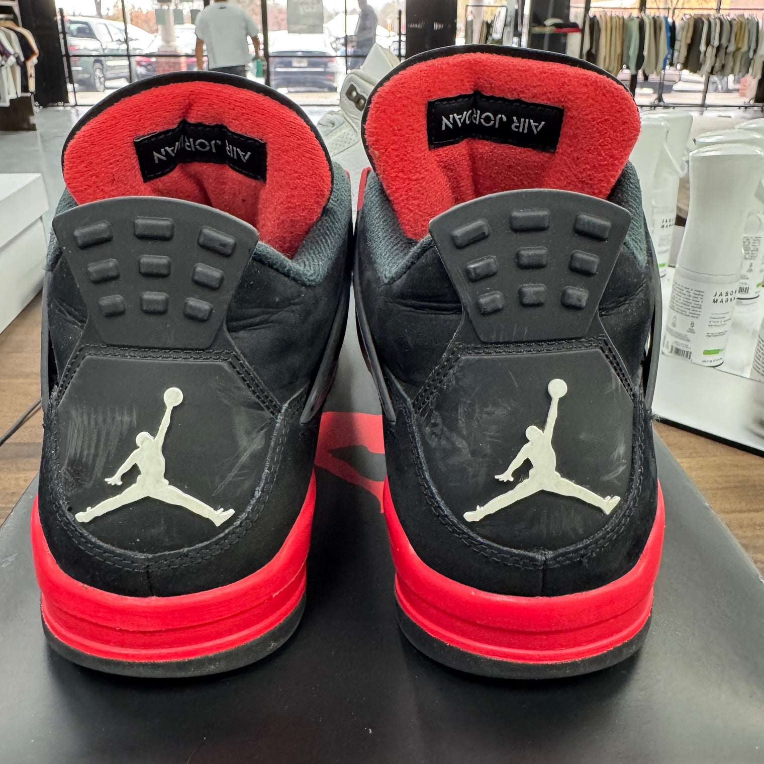 Red Thunder Jordan 4 Retro (USED)