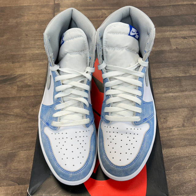 Hyper Royal Jordan 1 High (Used)