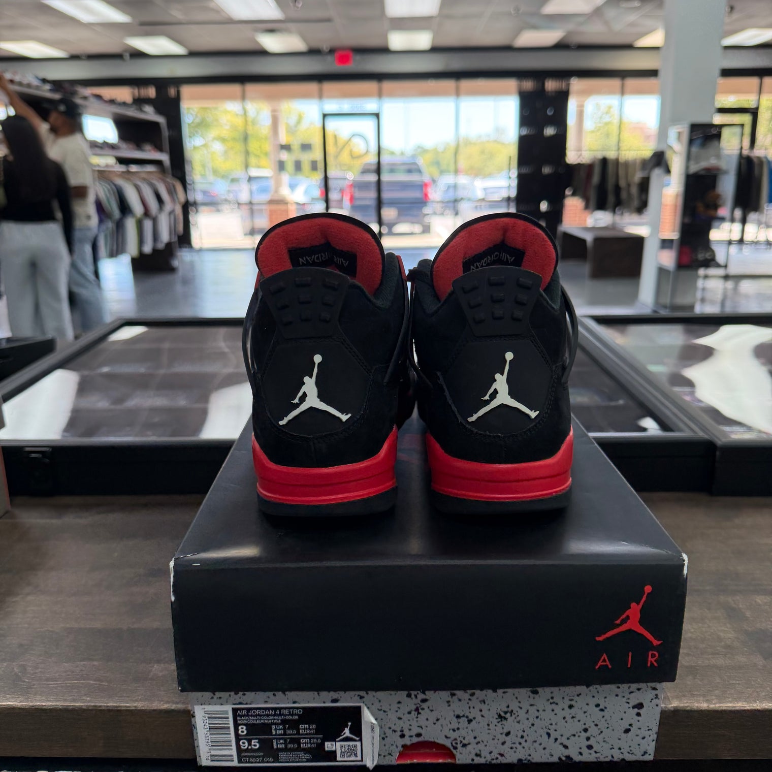 Red Thunder Jordan 4 Retro (USED)