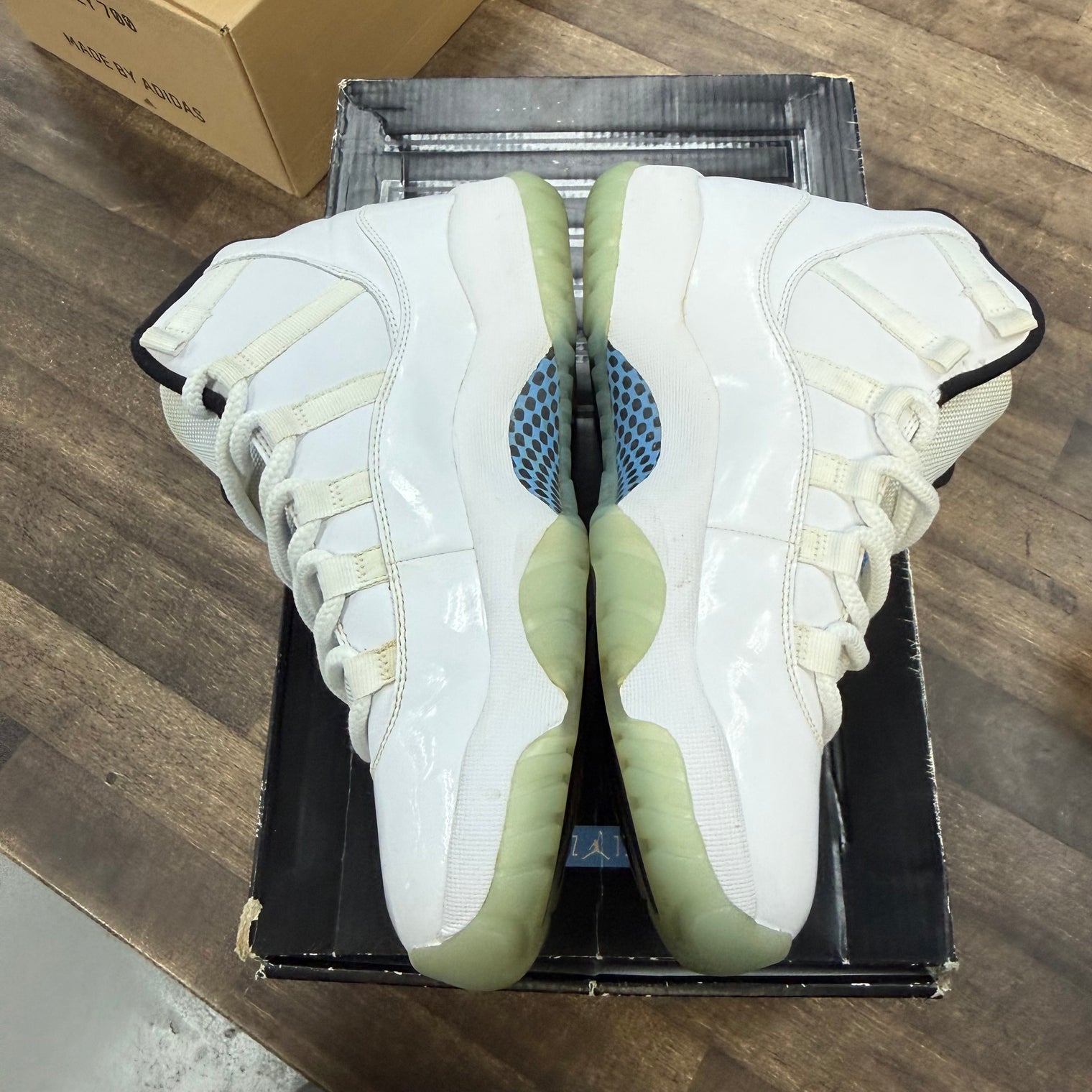 Legend Blue Jordan 11 High (2014) (USED)