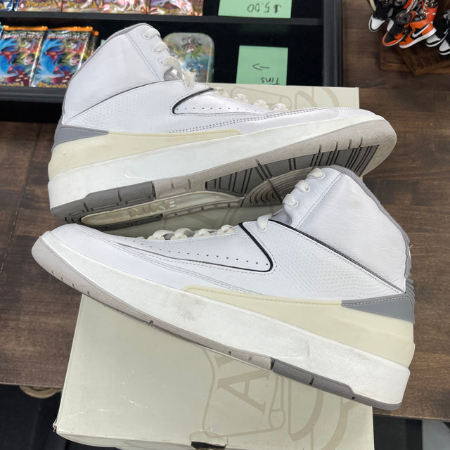 Cement Grey Jordan 2 Retro (USED)