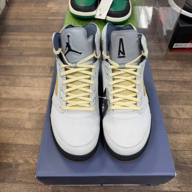 A Ma Maniere Dawn Jordan 5 Retro (Women's) (USED)