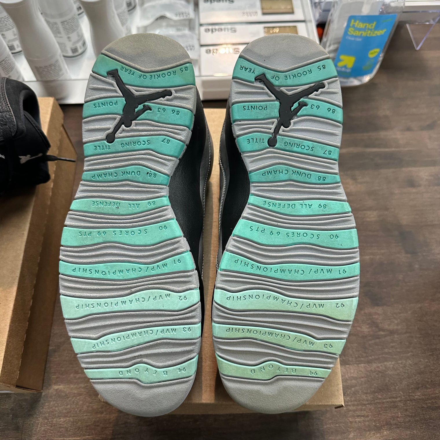Lady Liberty Jordan 10 Retro (USED, No Box)