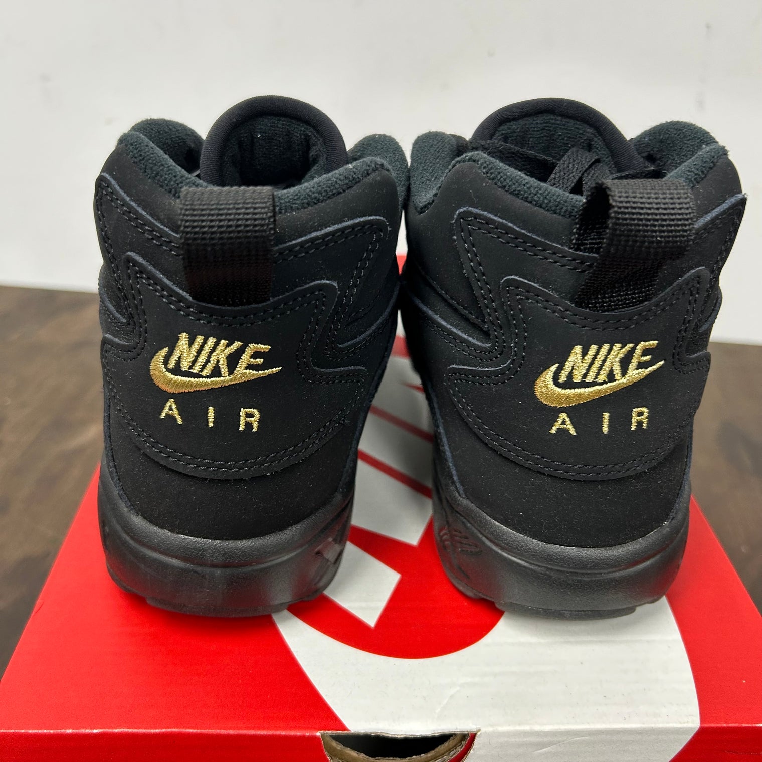 Ravens Nike Diamond Turf (USED, Replacement Box)