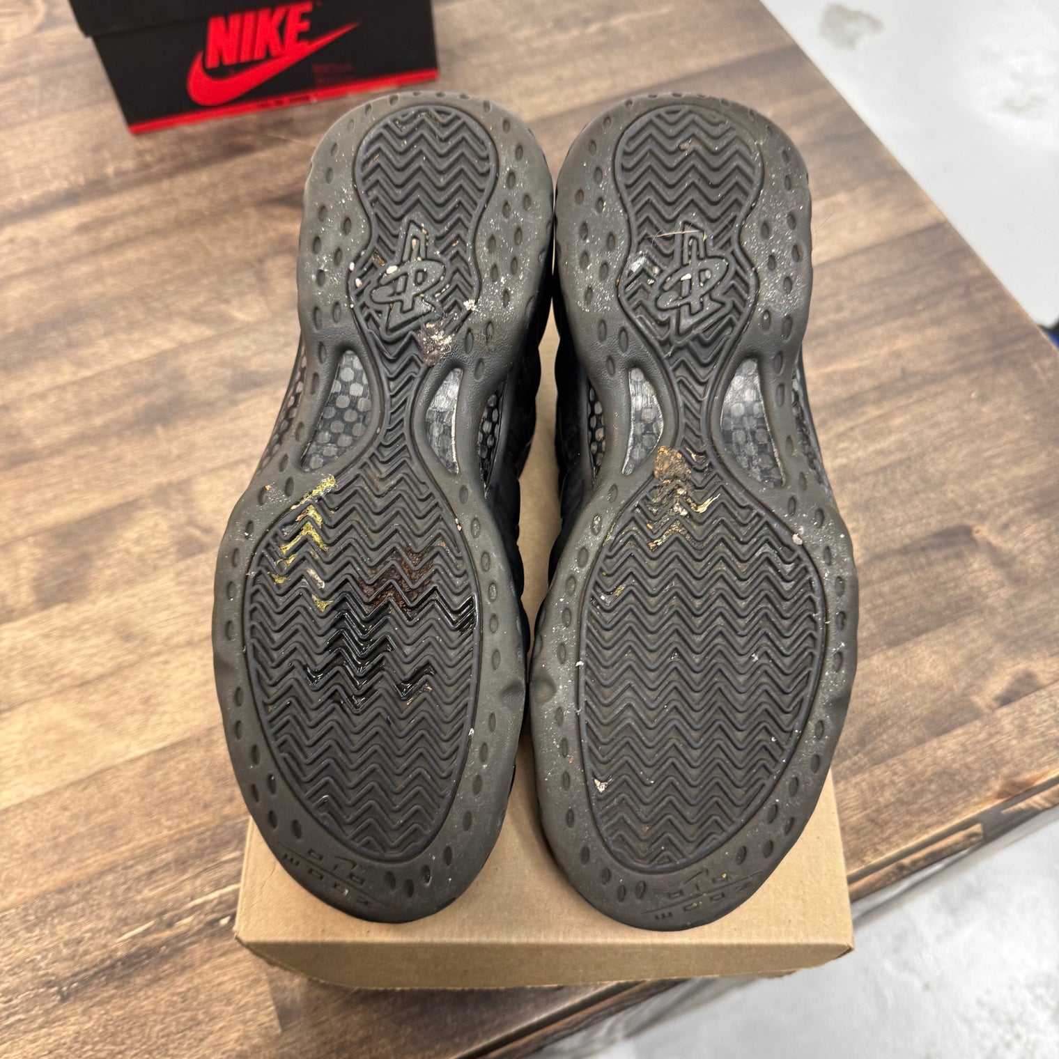Anthracite Nike Air Foamposite One (2025) (USED, No Insoles, No Box)